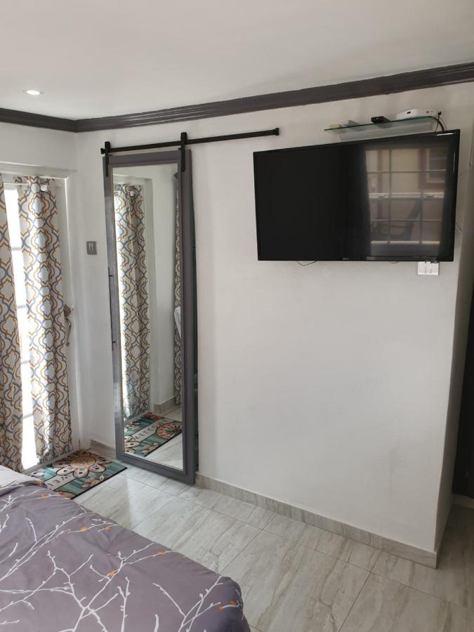 ברידג'טאון Devachan Apartments מראה חיצוני תמונה