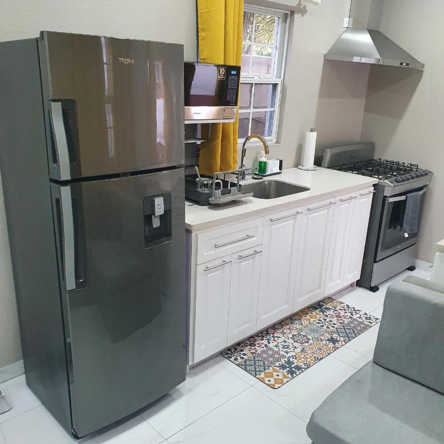 ברידג'טאון Devachan Apartments מראה חיצוני תמונה